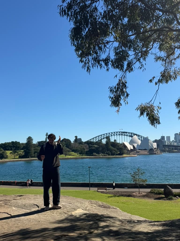 Make the most of your first days in Sydney: A comprehensive guide